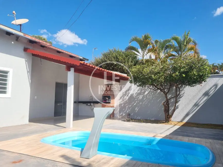 Casa com 3 quartos à venda, 180m2 em Jardim Todos os Santos, Senador Canedo - GO - imagem 1 Foto 1 de Casa com 3 quartos à venda, 180m2 em Jardim Todos os Santos, Senador Canedo - GO