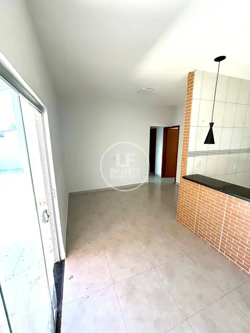 Casa com 3 quartos à venda, 180m2 em Jardim Todos os Santos, Senador Canedo - GO - imagem 4 Foto 4 de Casa com 3 quartos à venda, 180m2 em Jardim Todos os Santos, Senador Canedo - GO