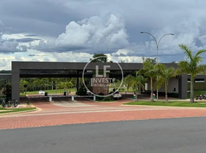 Foto 1 de Lote de Condomínio à venda, 428m2 em Senador Canedo - GO