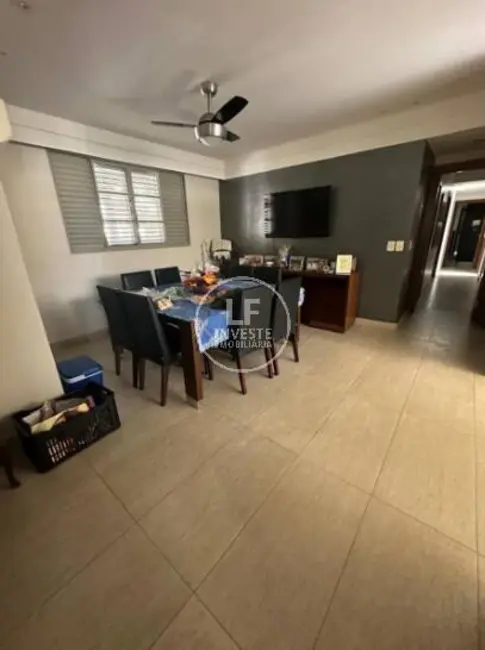 Apartamento com 4 quartos à venda, 207m2 em Setor Central, Goiania - GO - imagem 5 Foto 5 de Apartamento com 4 quartos à venda, 207m2 em Setor Central, Goiania - GO