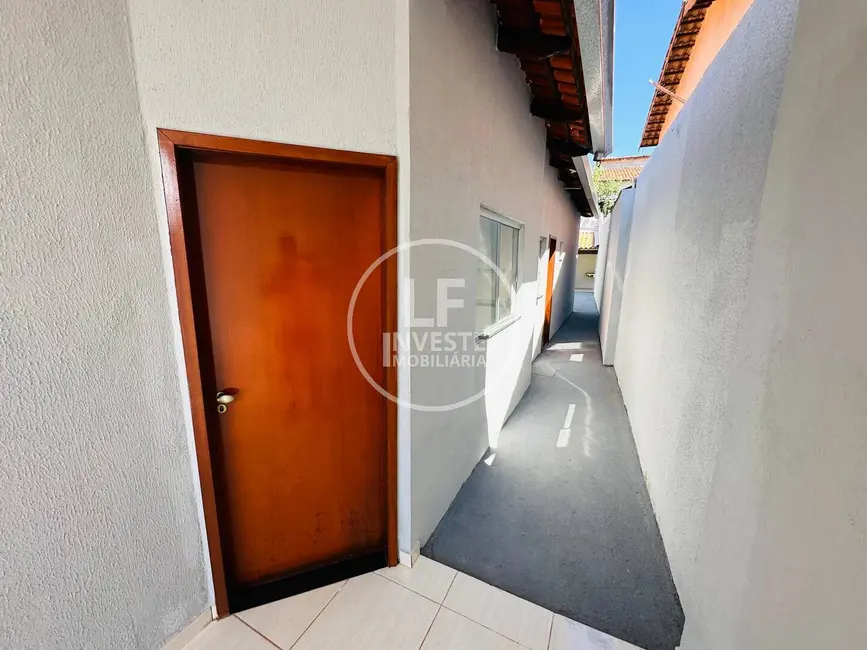 Foto 6 de Casa com 2 quartos à venda, 159m2 em Setor Maysa, Trindade - GO
