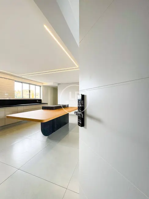 Apartamento com 3 quartos à venda, 92m2 em Setor Bueno, Goiania - GO - imagem 4 Foto 4 de Apartamento com 3 quartos à venda, 92m2 em Setor Bueno, Goiania - GO