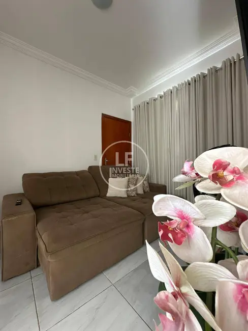 Casa com 2 quartos à venda, 251m2 em Residencial Paraíso, Senador Canedo - GO - imagem 5 Foto 5 de Casa com 2 quartos à venda, 251m2 em Residencial Paraíso, Senador Canedo - GO