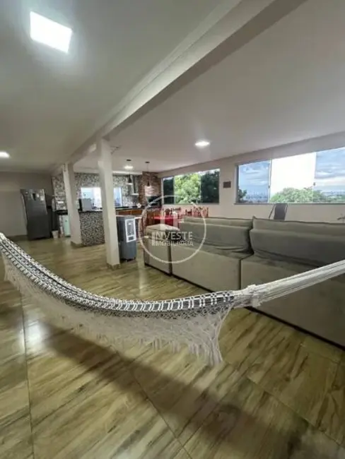 Foto 8 de Sobrado com 8 quartos à venda, 372m2 em Setor Progresso, Goiania - GO