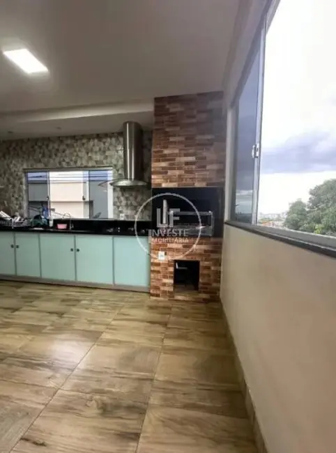 Foto 2 de Sobrado com 8 quartos à venda, 372m2 em Setor Progresso, Goiania - GO