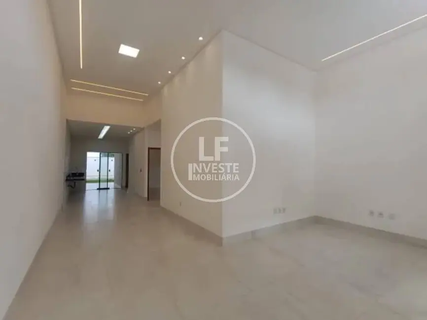Casa com 3 quartos à venda, 271m2 em Jardim Helvécia, Aparecida De Goiania - GO - imagem 3 Foto 3 de Casa com 3 quartos à venda, 271m2 em Jardim Helvécia, Aparecida De Goiania - GO