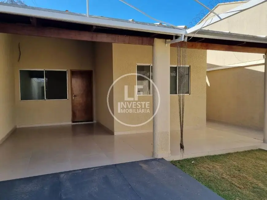 Foto 1 de Casa com 3 quartos à venda, 208m2 em Aparecida De Goiania - GO