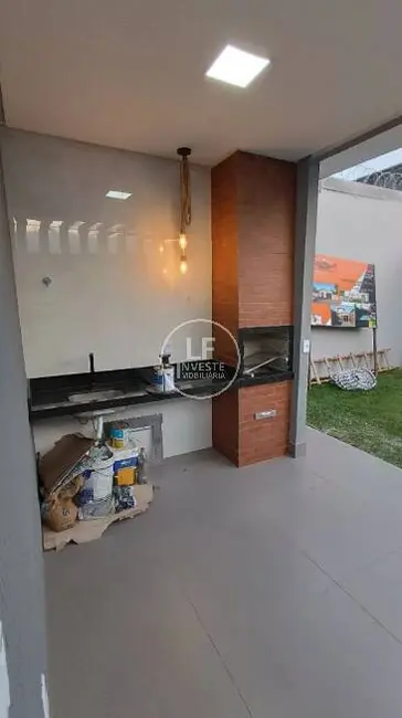 Casa com 3 quartos à venda, 234m2 em Vila Oliveira, Aparecida De Goiania - GO - imagem 7 Foto 7 de Casa com 3 quartos à venda, 234m2 em Vila Oliveira, Aparecida De Goiania - GO