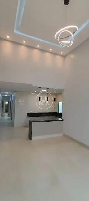 Casa com 3 quartos à venda, 234m2 em Vila Oliveira, Aparecida De Goiania - GO - imagem 3 Foto 3 de Casa com 3 quartos à venda, 234m2 em Vila Oliveira, Aparecida De Goiania - GO