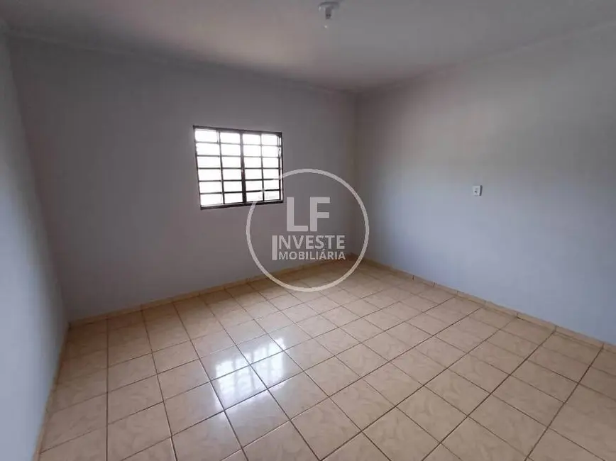 Foto 4 de Casa com 2 quartos à venda, 360m2 em Jardim Ipê, Aparecida De Goiania - GO