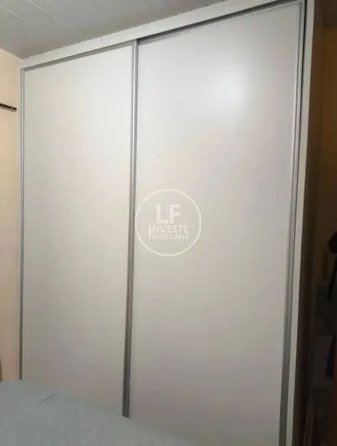 Casa com 3 quartos à venda, 187m2 em Trindade - GO - imagem 5 Foto 5 de Casa com 3 quartos à venda, 187m2 em Trindade - GO