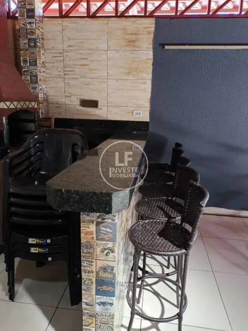 Casa com 3 quartos à venda, 187m2 em Trindade - GO - imagem 2 Foto 2 de Casa com 3 quartos à venda, 187m2 em Trindade - GO