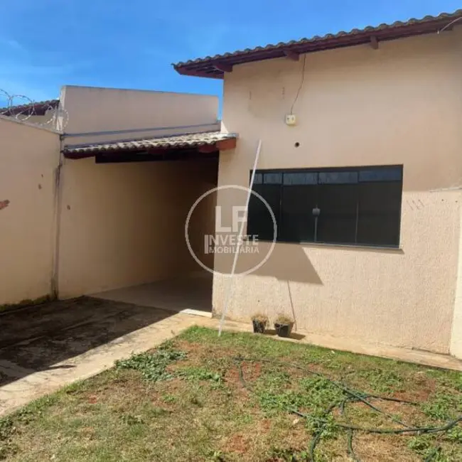 Casa com 3 quartos à venda, 210m2 em Papillon Park - Complemento, Aparecida De Goiania - GO - imagem 1 Foto 1 de Casa com 3 quartos à venda, 210m2 em Papillon Park - Complemento, Aparecida De Goiania - GO