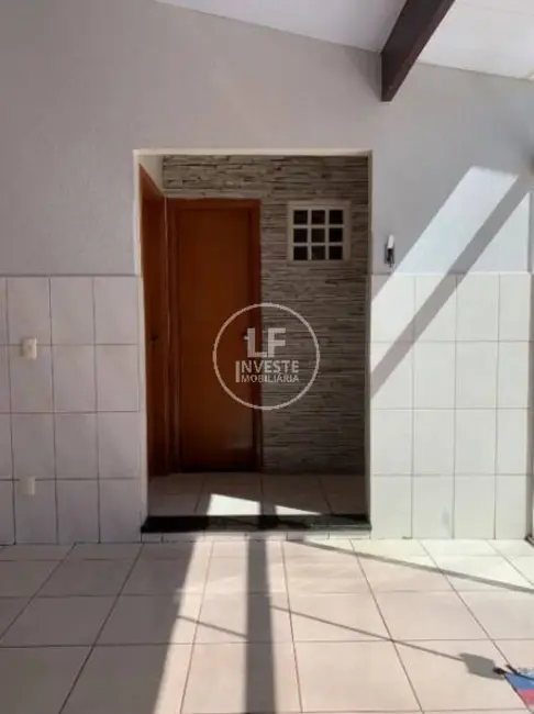 Foto 9 de Casa com 4 quartos à venda, 360m2 em Vila Santa Isabel, Anapolis - GO