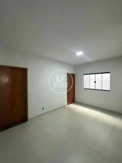 Casa com 2 quartos à venda, 180m2 em Setor Comendador Walmor, Aparecida De Goiania - GO - imagem 4 Foto 4 de Casa com 2 quartos à venda, 180m2 em Setor Comendador Walmor, Aparecida De Goiania - GO