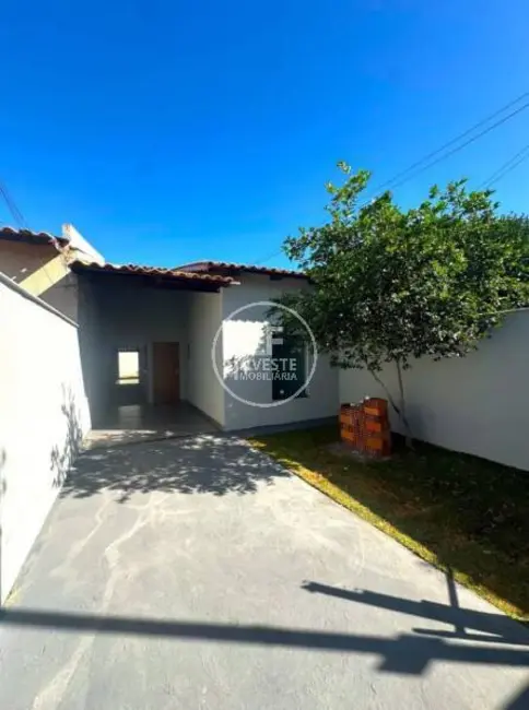 Casa com 2 quartos à venda, 180m2 em Setor Comendador Walmor, Aparecida De Goiania - GO - imagem 1 Foto 1 de Casa com 2 quartos à venda, 180m2 em Setor Comendador Walmor, Aparecida De Goiania - GO