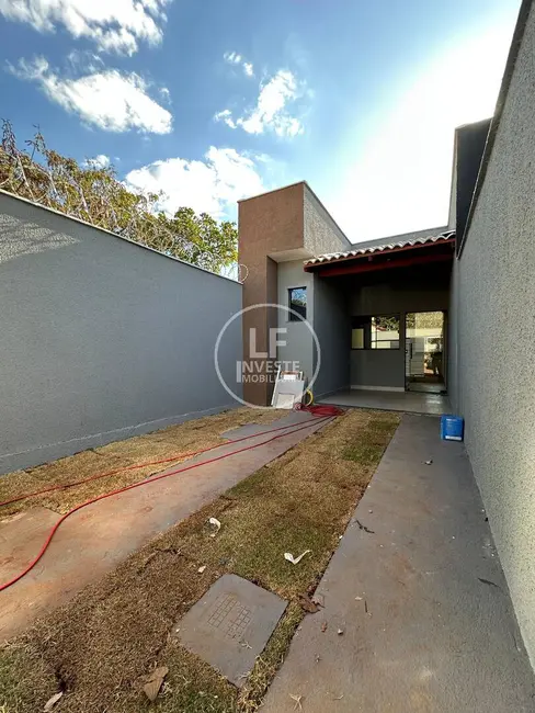 Foto 1 de Casa com 2 quartos à venda, 120m2 em Parque Eldorado Oeste, Goiania - GO