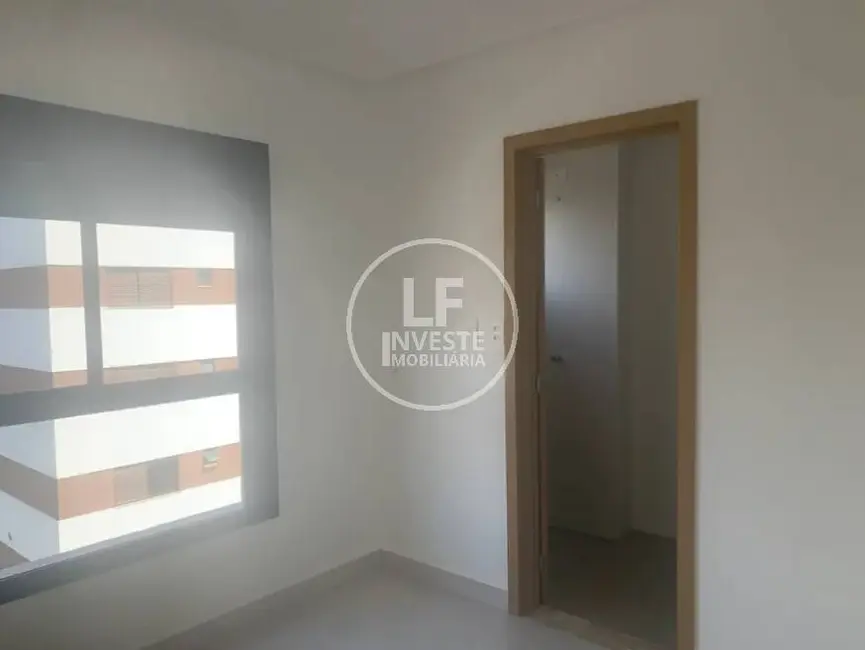 Apartamento com 3 quartos à venda, 123m2 em Setor Bueno, Goiania - GO - imagem 8 Foto 8 de Apartamento com 3 quartos à venda, 123m2 em Setor Bueno, Goiania - GO