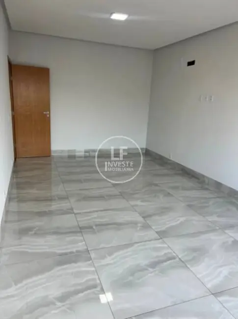 Foto 7 de Sobrado com 3 quartos à venda, 200m2 em Morada dos Pássaros, Aparecida De Goiania - GO