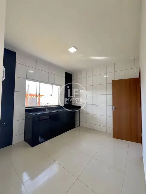 Foto 2 de Casa com 2 quartos à venda, 200m2 em Goianira - GO