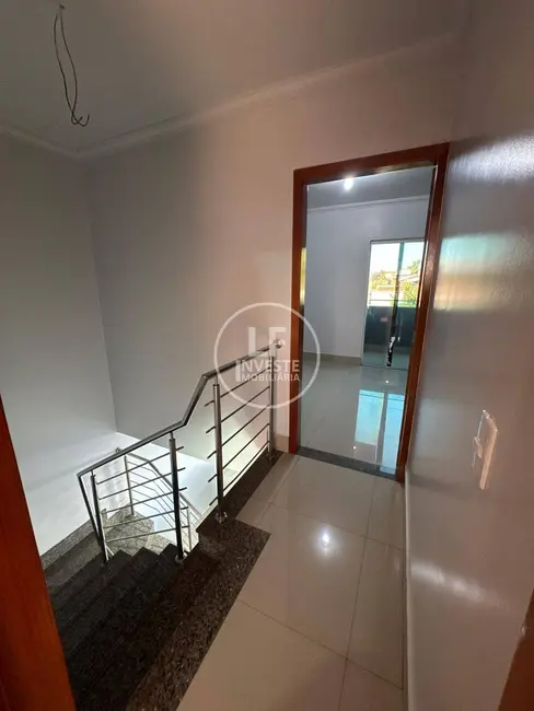 Sobrado com 3 quartos à venda, 239m2 em Papillon Park, Aparecida De Goiania - GO - imagem 5 Foto 5 de Sobrado com 3 quartos à venda, 239m2 em Papillon Park, Aparecida De Goiania - GO