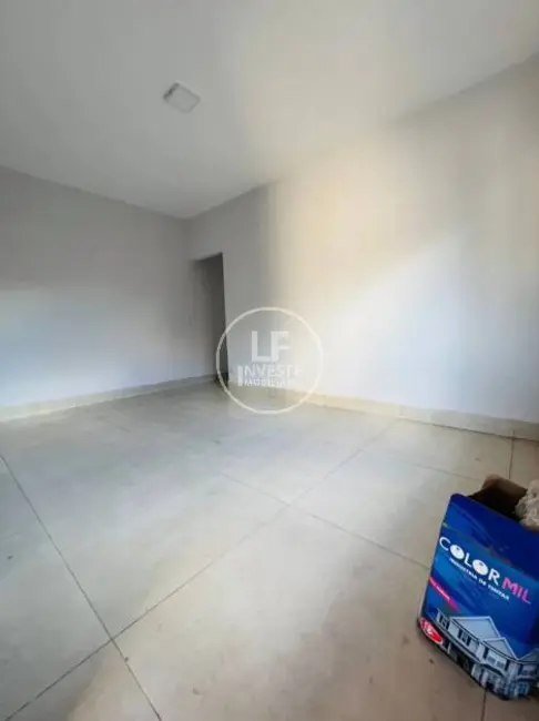 Casa com 2 quartos à venda, 180m2 em Pontal Sul - Acréscimo, Aparecida De Goiania - GO - imagem 2 Foto 2 de Casa com 2 quartos à venda, 180m2 em Pontal Sul - Acréscimo, Aparecida De Goiania - GO