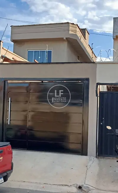 Foto 1 de Sobrado com 3 quartos à venda, 210m2 em Jardim Buriti Sereno, Aparecida De Goiania - GO