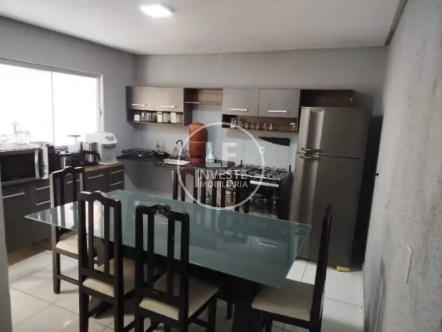 Foto 2 de Casa com 3 quartos à venda, 196m2 em Parque Ibirapuera, Aparecida De Goiania - GO