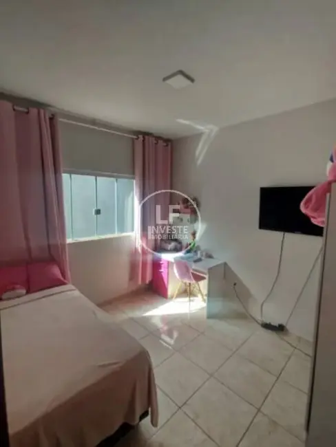 Foto 7 de Casa com 3 quartos à venda, 196m2 em Parque Ibirapuera, Aparecida De Goiania - GO