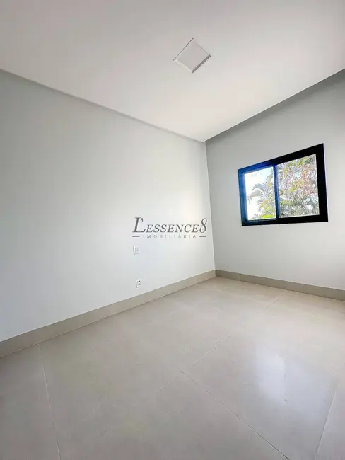 Sobrado com 3 quartos à venda, 208m2 em Jardim América, Goiania - GO - imagem 6 Foto 6 de Sobrado com 3 quartos à venda, 208m2 em Jardim América, Goiania - GO