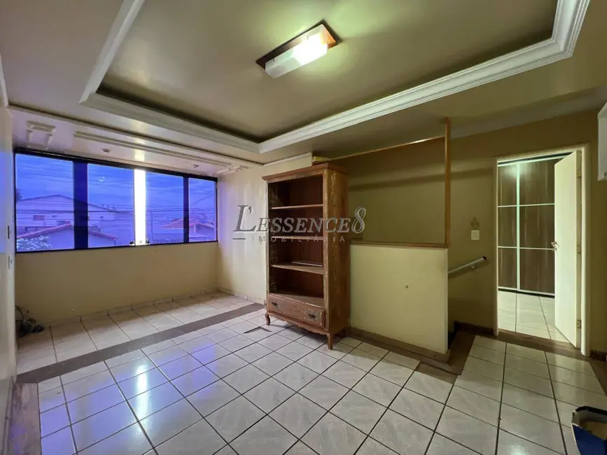 Sobrado com 4 quartos à venda, 298m2 em Jardim América, Goiania - GO - imagem 6 Foto 6 de Sobrado com 4 quartos à venda, 298m2 em Jardim América, Goiania - GO