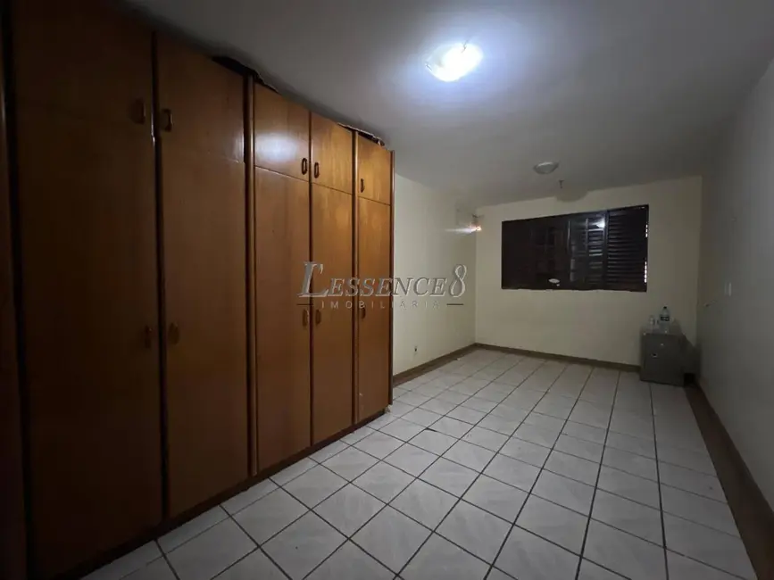 Foto 2 de Sobrado com 4 quartos à venda, 298m2 em Jardim América, Goiania - GO