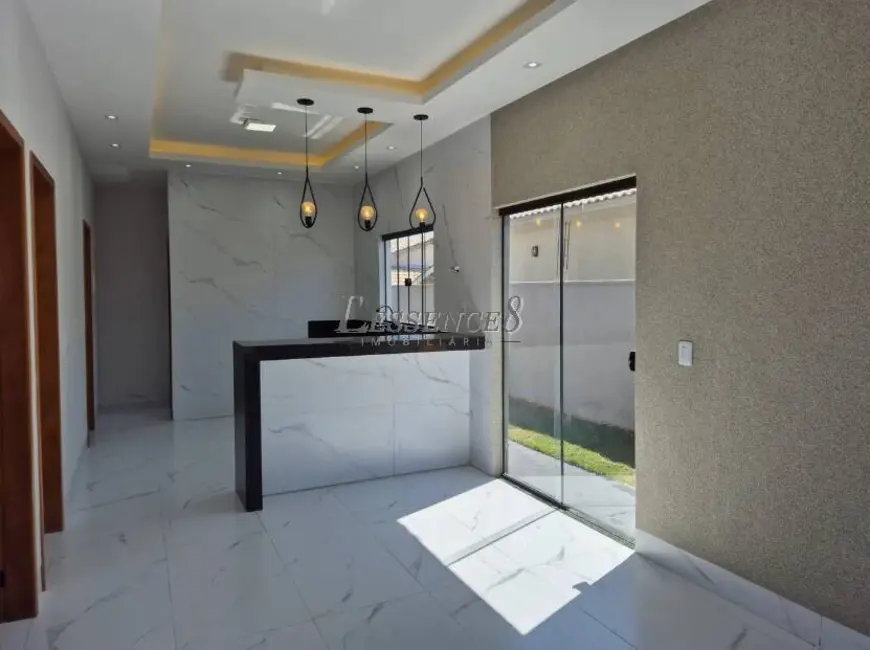 Casa com 3 quartos à venda, 200m2 em Jardim Decolores, Trindade - GO - imagem 4 Foto 4 de Casa com 3 quartos à venda, 200m2 em Jardim Decolores, Trindade - GO