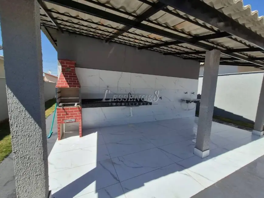 Casa com 3 quartos à venda, 200m2 em Jardim Decolores, Trindade - GO - imagem 7 Foto 7 de Casa com 3 quartos à venda, 200m2 em Jardim Decolores, Trindade - GO