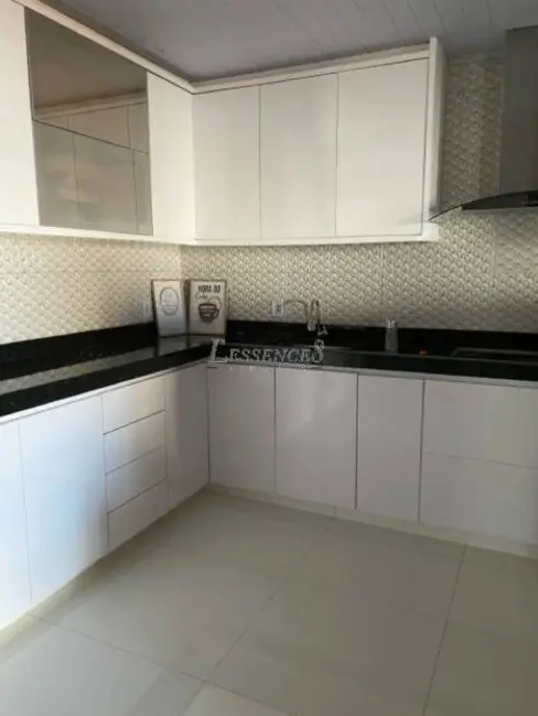 Foto 3 de Casa com 2 quartos à venda, 180m2 em Parque Montreal, Aparecida De Goiania - GO