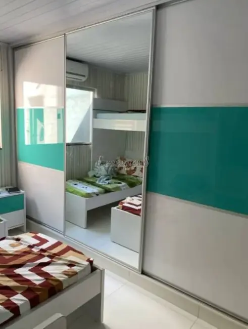 Foto 5 de Casa com 2 quartos à venda, 180m2 em Parque Montreal, Aparecida De Goiania - GO