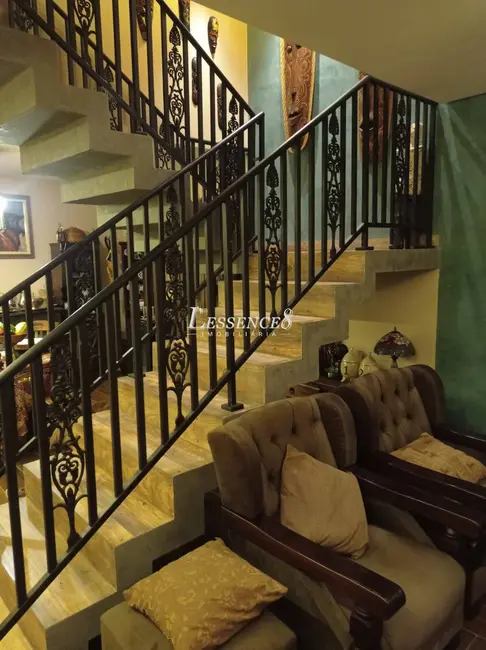 Sobrado com 4 quartos à venda, 307m2 em Senador Canedo - GO - imagem 6 Foto 6 de Sobrado com 4 quartos à venda, 307m2 em Senador Canedo - GO