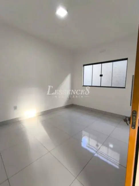 Foto 2 de Casa com 3 quartos à venda, 115m2 em Parque Ibirapuera, Aparecida De Goiania - GO