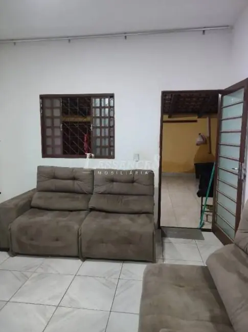 Foto 3 de Casa com 2 quartos à venda, 120m2 em Residencial Brisas da Mata, Goiania - GO
