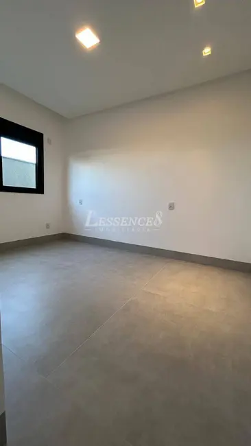 Foto 5 de Casa com 3 quartos à venda, 392m2 em Senador Canedo - GO