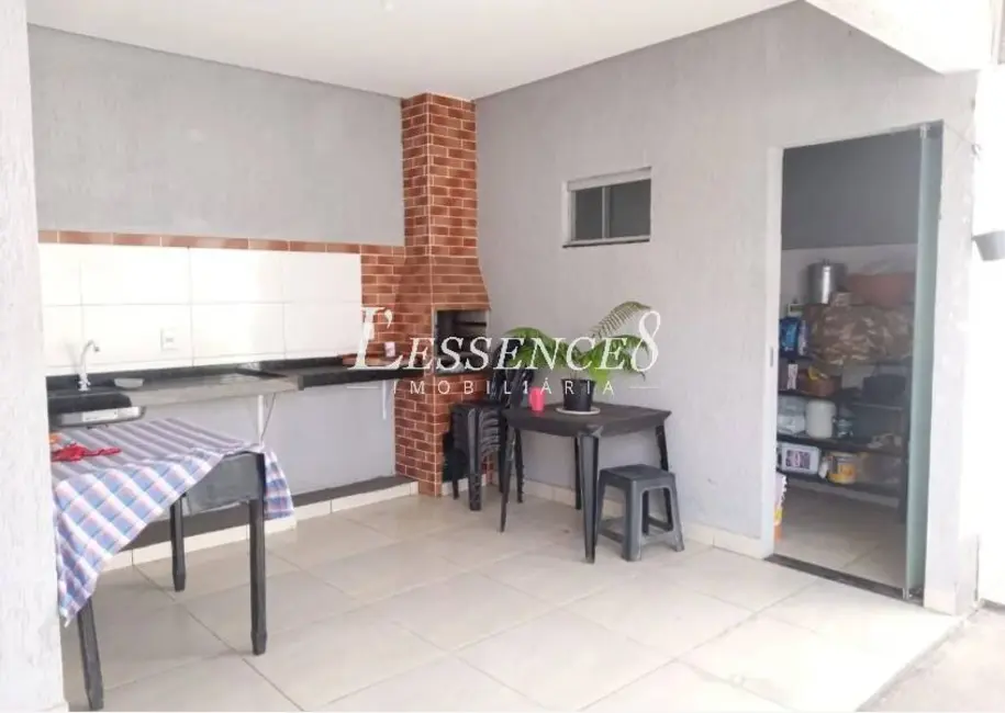Foto 6 de Casa com 3 quartos à venda, 240m2 em Residencial Canadá, Goiania - GO