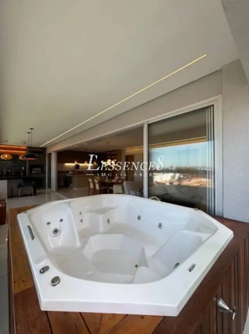 Apartamento com 3 quartos à venda, 163m2 em Park Lozandes, Goiania - GO - imagem 4 Foto 4 de Apartamento com 3 quartos à venda, 163m2 em Park Lozandes, Goiania - GO