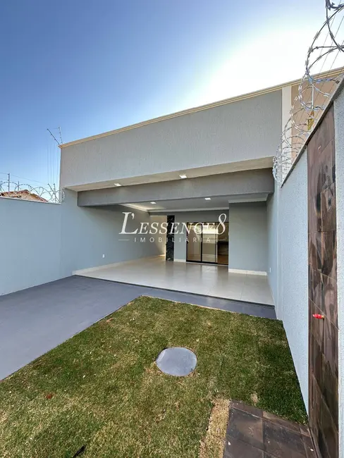 Foto 2 de Casa com 3 quartos à venda, 187m2 em Independência, Aparecida De Goiania - GO