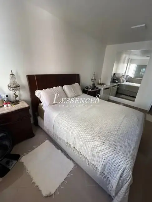 Apartamento com 4 quartos à venda, 204m2 em Setor Bueno, Goiania - GO - imagem 8 Foto 8 de Apartamento com 4 quartos à venda, 204m2 em Setor Bueno, Goiania - GO