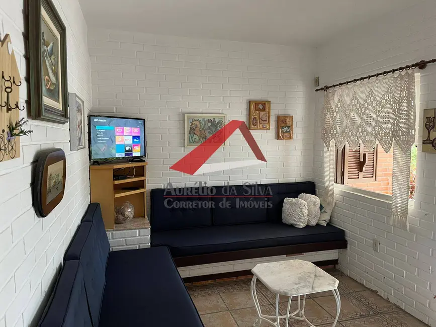 Apartamento com 1 quarto à venda e para alugar em Centro, Bombinhas - SC - imagem 4 Foto 4 de Apartamento com 1 quarto à venda e para alugar em Centro, Bombinhas - SC