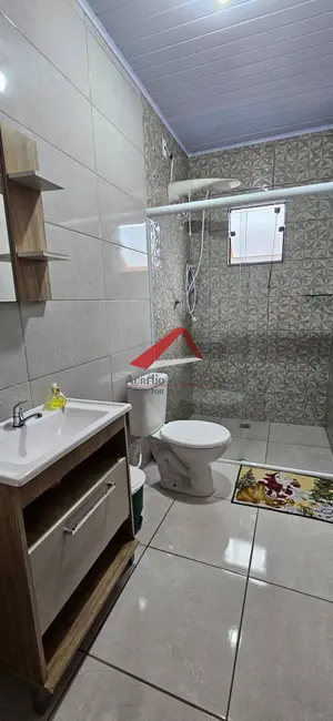 Foto 5 de Casa com 2 quartos à venda e para alugar em Bombinhas - SC