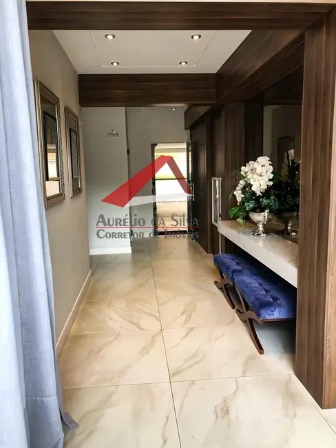 Apartamento com 2 quartos à venda e para alugar em Centro, Bombinhas - SC - imagem 5 Foto 5 de Apartamento com 2 quartos à venda e para alugar em Centro, Bombinhas - SC