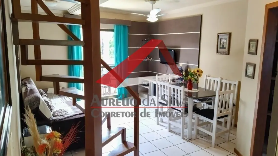 Foto 2 de Apartamento com 2 quartos à venda e para alugar em Centro, Bombinhas - SC