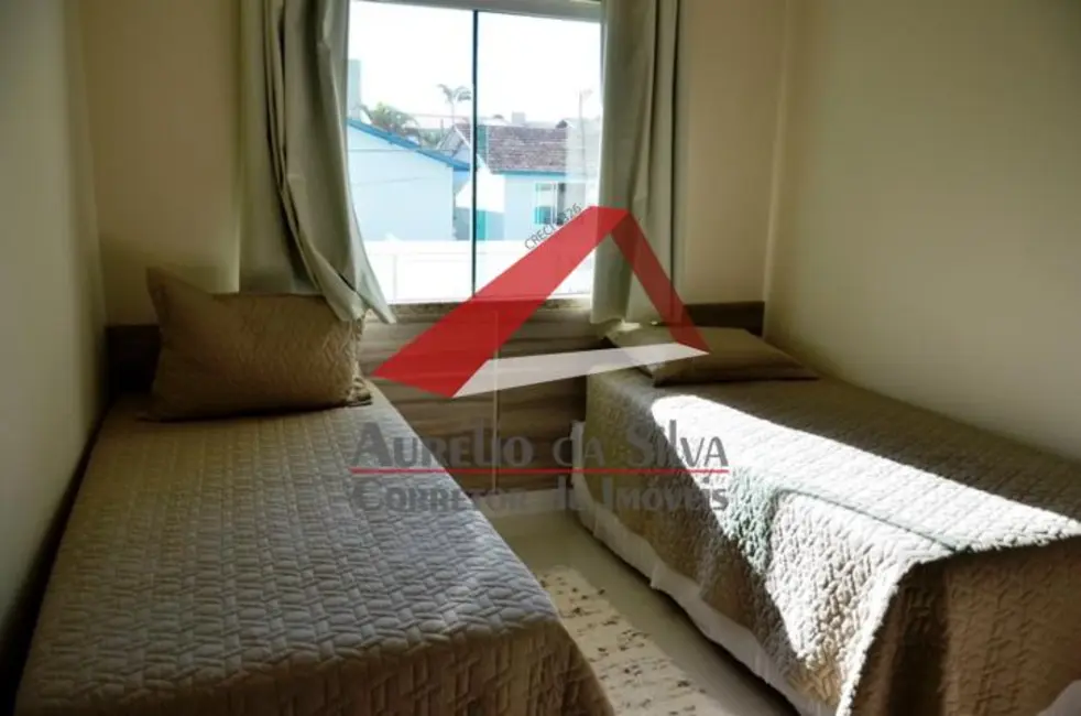 Apartamento com 2 quartos para alugar, 80m2 em Centro, Bombinhas - SC - imagem 7 Foto 7 de Apartamento com 2 quartos para alugar, 80m2 em Centro, Bombinhas - SC