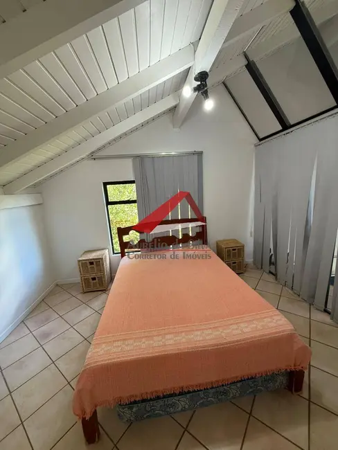 Foto 4 de Apartamento com 3 quartos à venda e para alugar em Centro, Bombinhas - SC